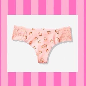 🍑 Victoria’s Secret Pink Lace Trim Thong